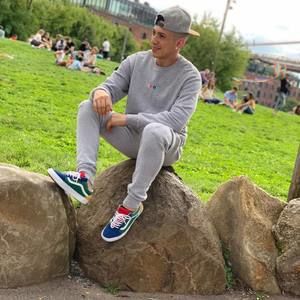 Meet your Posher, Jorge